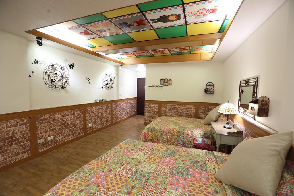 First Place B&B Kota Hualien Bagian luar foto