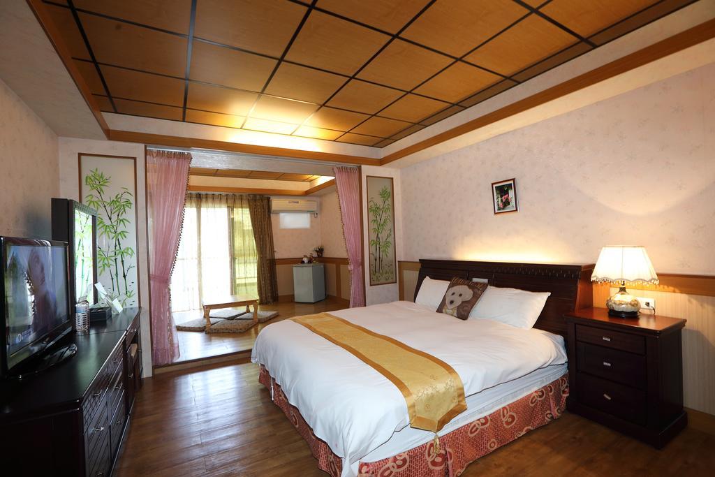 First Place B&B Kota Hualien Bagian luar foto